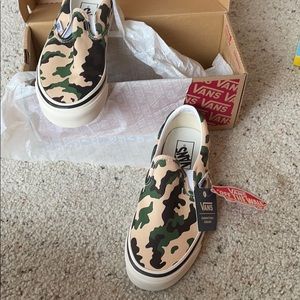 NWT VANS Camo Anaheim Factory Collection women 7.5